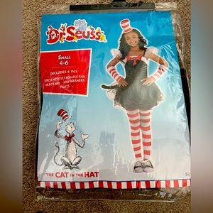Girls Dr. Seuss costume